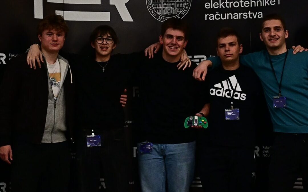 GVG tim na Codeplay hackathonu